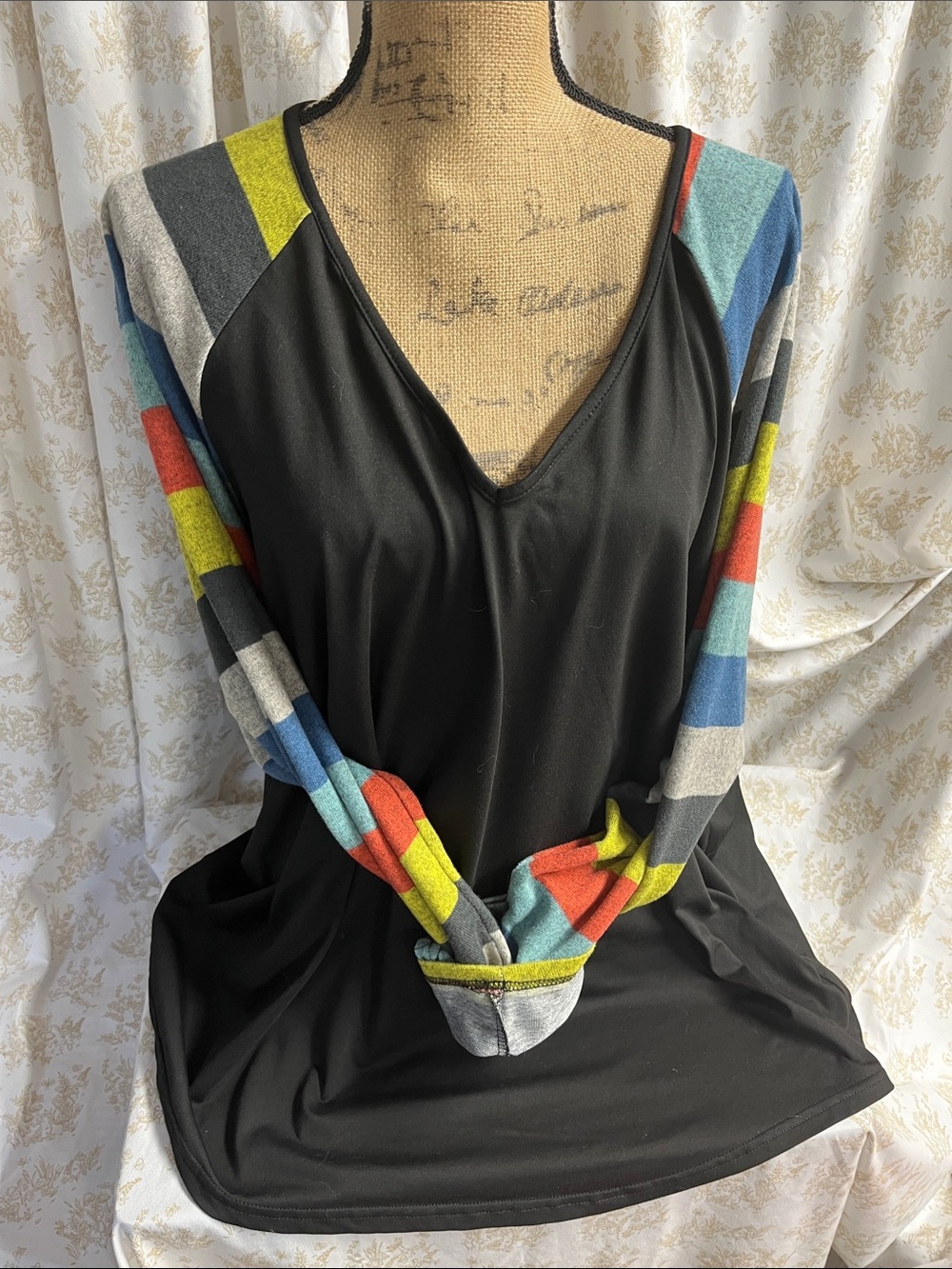 V-Neck Colorblock Sleeve Women's Sweater - Black with Multi Stripe Sleeves